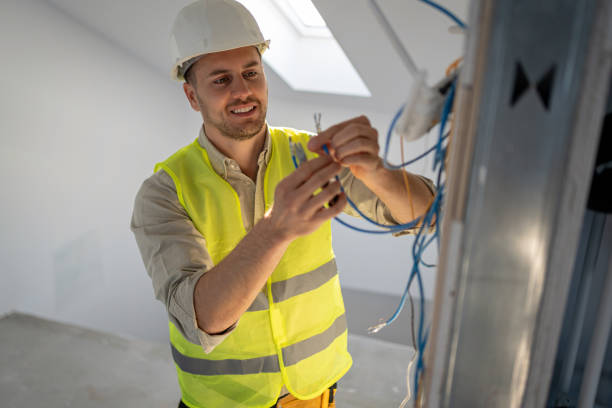Best Local Electrician Companies  in St John, KS